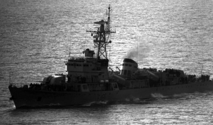 Năm 1989, Trung Quốc đã bán tàu Tương Đàm 556 cho Hải quân Bangladesh, đổi tên là F18