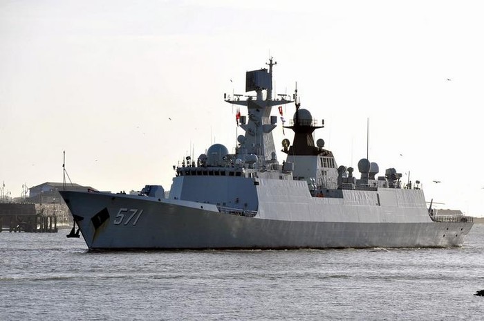 Tàu hộ vệ tên lửa Vận Thành thuộc biên đội hộ tống tốp thứ 18 - con tàu từng xông vào vùng đặc quyền kinh tế, thềm lục địa của Việt Nam để đe dọa vũ lực đối với Việt Nam trong vụ giàn khoan Hải Dương Thạch Du 981 năm 2014