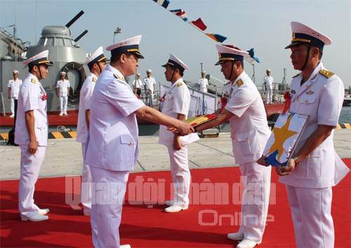 Lễ bàn giao tàu ngầm Hà Nội của Hải quân Việt Nam