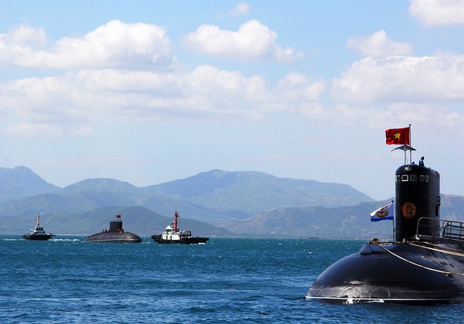 Ngày 31 tháng 1 năm 2015, tàu ngầm Hải Phòng HQ 184 vào quân cảng Cam Ranh