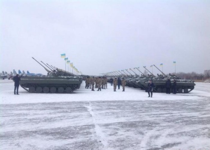 50 chiếc xe chiến đấu bộ binh BMP-2 sau sửa chữa của Ukraine