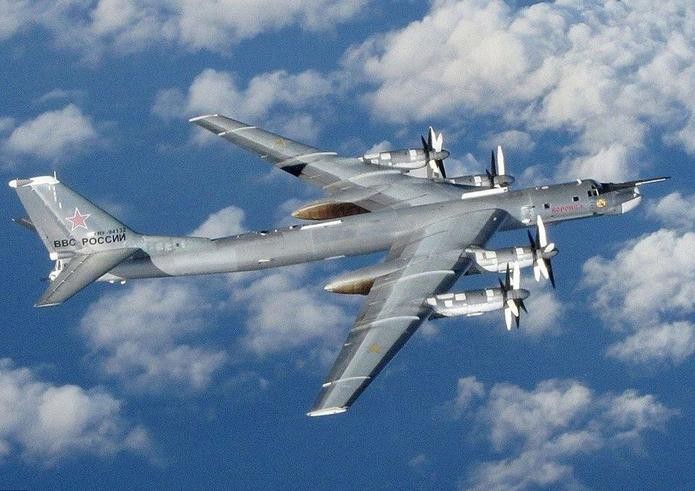 Máy bay ném bom chiến lược Nga do Quân đội Na Uy chụp được vào cuối tháng 10 năm 2014.