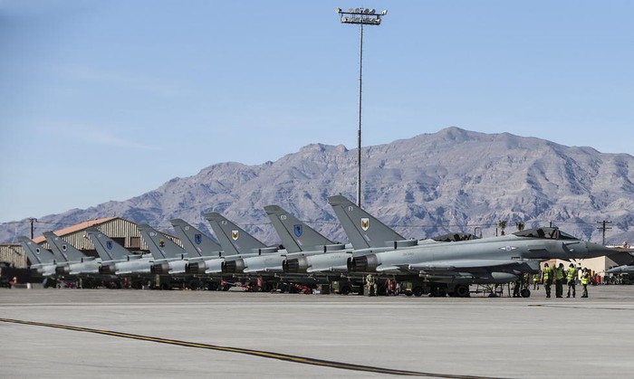 Diễn tập Red Flag 2015: Máy bay chiến đấu Typhoon của Không quân Anh