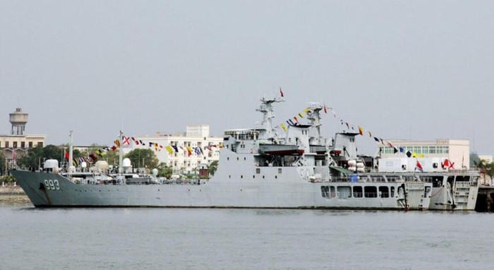 Tàu đổ bộ xe tăng La Tiêu Sơn số hiệu 993 Type 072A, Hạm đội Nam Hải, Hải quân Trung Quốc, triển khai ở Biển Đông