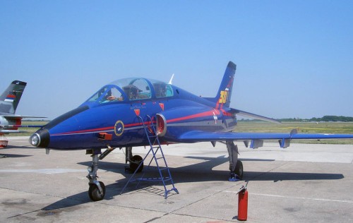 Không quân Myanmar hiện có 4 máy bay huấn luyện G-4 Super Galeb, mua của Nam Tư