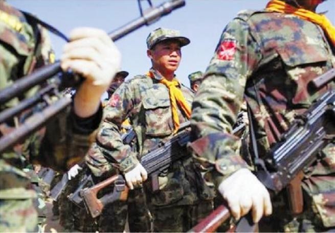 Rất nhiều dân tộc thiểu số Myanmar có lực lượng vũ trang riêng (nguồn ce.cn)