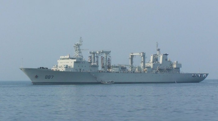 Tàu tiếp tế tổng hợp Vi Sơn Hồ số hiệu 887 Type 903 Hạm đội Nam Hải, Hải quân Trung Quốc