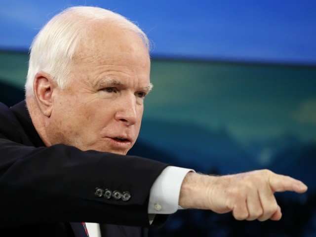 Chủ tịch Ủy ban quân sự Thượng viện Mỹ John McCain
