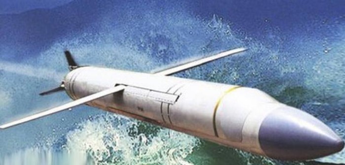 Tên lửa hành trình chống hạm siêu âm YJ-18 Trung Quốc do dân mạng tuyên truyền