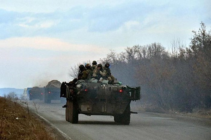 Lực lượng bọc thép Quân đội Ukraine ở khu vực Donetsk miền đông Ukraine