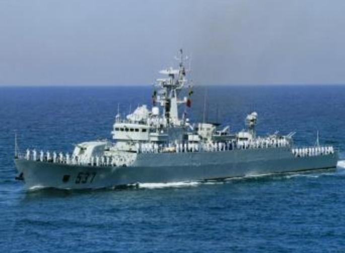 Theo báo chí Trung Quốc, tàu hộ vệ Thương Châu số hiệu 537 Type 053H2, Hạm đội Nam Hải, Hải quân Trung Quốc (trong hình) từng &quot;đụng mặt&quot; với tàu hộ vệ Đinh Tiên Hoàng của Hải quân Việt Nam ở vùng biển Gạc Ma vào ngày 30 tháng 11 năm 2014