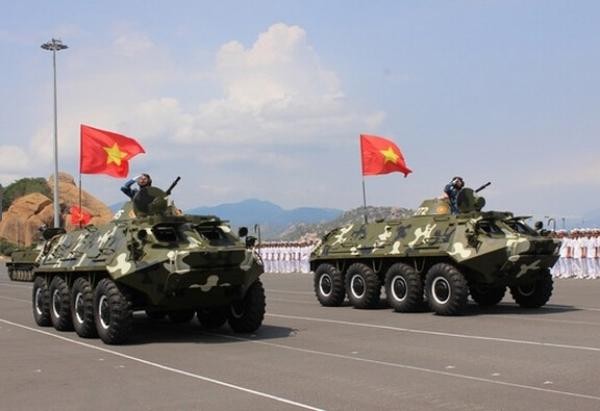 Xe chở quân bọc thép BTR-60PB của Hải quân Việt Nam