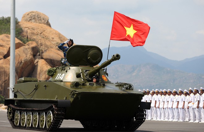 Xe tăng đổ bộ PT-76 của Hải quân Việt Nam