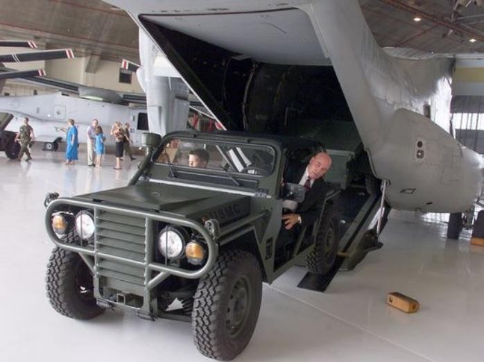 Mỹ trưng bày xe mẫu có thể chở trên máy bay (ITV)