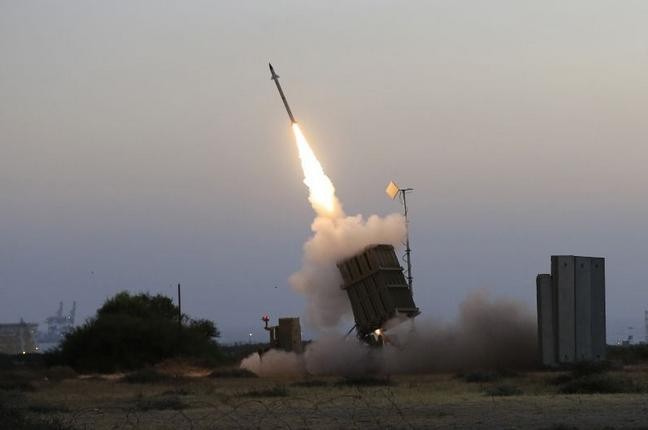 Hệ thống phòng thủ tên lửa Iron Dome của Israel