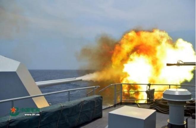 Hạm đội Nam Hải, Hải quân Trung Quốc tổ chức tập trận 7 ngày đêm ở Biển Đông: Bắn pháo chính ban ngày