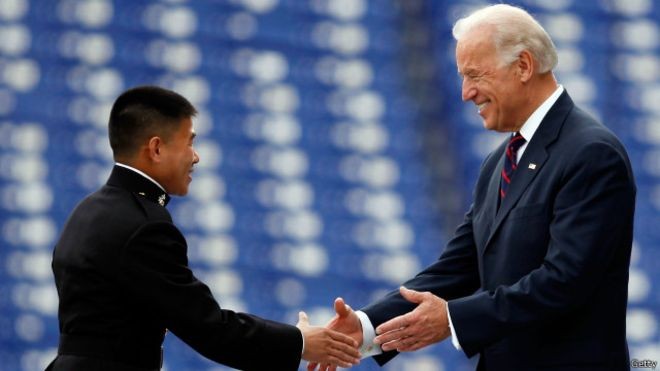 Phó Tổng thống Mỹ Joe Biden tham dự Lễ tốt nghiệp của học viên Học viện hải quân Annapolis Mỹ