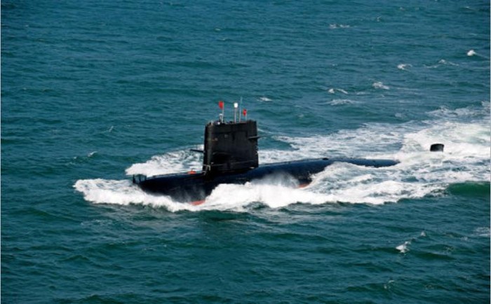Tàu ngầm mới Trung Quốc (nguồn mạng quân sự sina Trung Quốc)