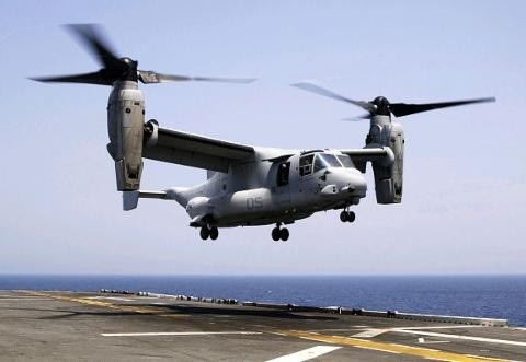 Máy bay vận tải cánh xoay nghiêng MV-22 Osprey do Mỹ chế tạo