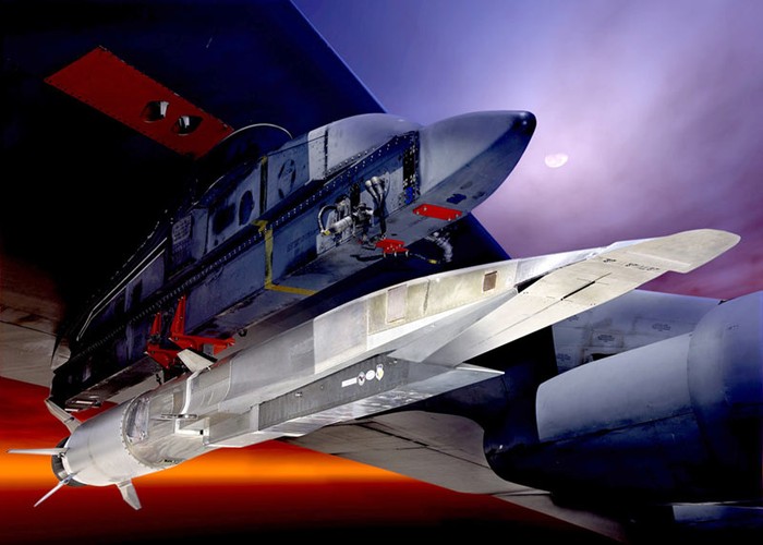 Máy bay siêu thanh X-51A Mỹ