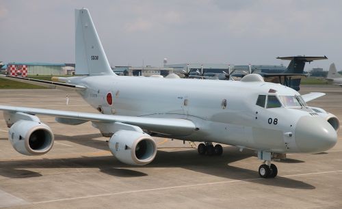 Lực lượng Phòng vệ Biển Nhật Bản trưng bày máy bay tuần tra săn ngầm tiên tiến P-1 ở căn cứ Atsugi, Kanagawa