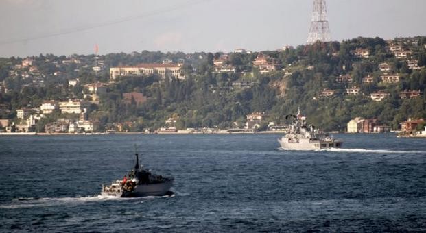 Tàu chiến của NATO tham gia cuộc tập trận Breeze 2015