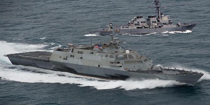 Hai tàu chiến Hải quân Mỹ tiến hành tuần tra Biển Đông