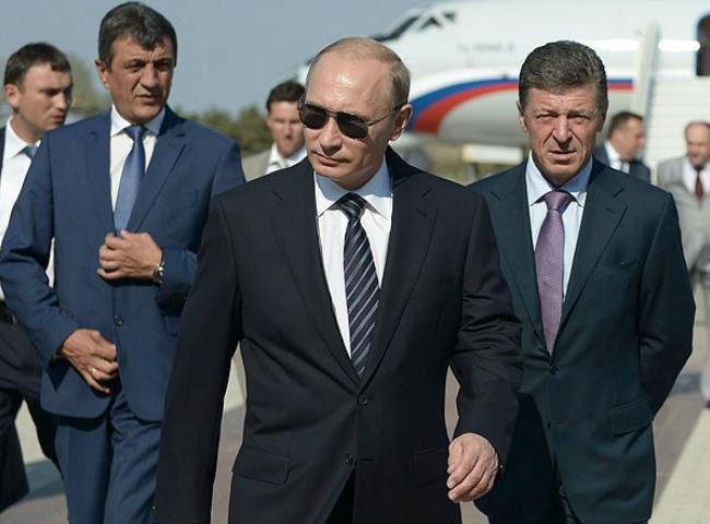 Tổng thống Nga Vladimir Putin thăm Crimea (ảnh tư liệu)