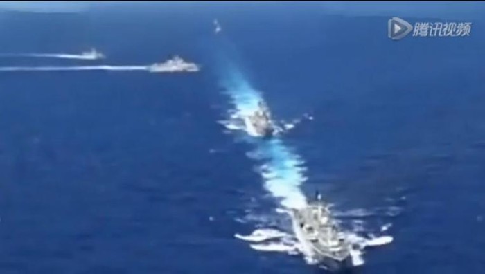 Tháng 7 năm 2015, báo chí Trung Quốc công bố Hải quân Trung Quốc tổ chức tập trận thực binh bắn đạn thật trên Biển Đông, nhiều khoa mục như săn ngầm, chống hạm, phòng không, đánh chiếm đảo đá... rõ ràng nhằm chống lại láng giềng.