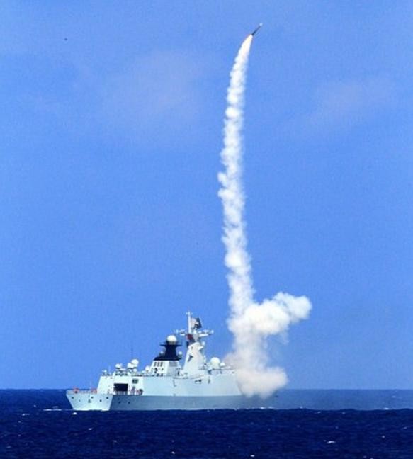 Hải quân Trung Quốc tổ chức tập trận đối kháng thực binh trên Biển Đông