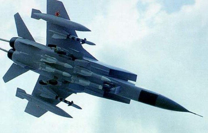 Máy bay đánh chặn MiG-31 Nga