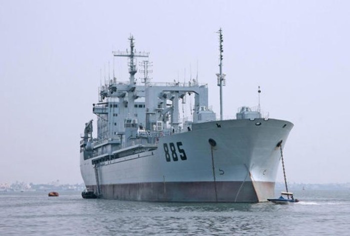 Tàu tiếp tế Thanh Hải Hồ số hiệu 885 Hạm đội Nam Hải, Hải quân Trung Quốc