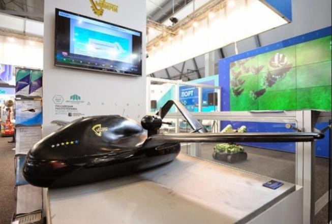 Mô hình máy bay không người lái đa năng Chirok Nga tại Triển lãm hàng không quốc tế Moscow 2015