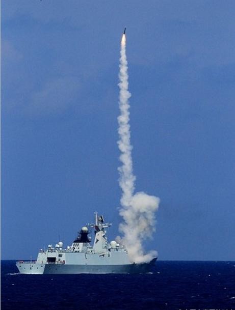 Hải quân Trung Quốc tập trận răn đe vũ lực ở Biển Đông