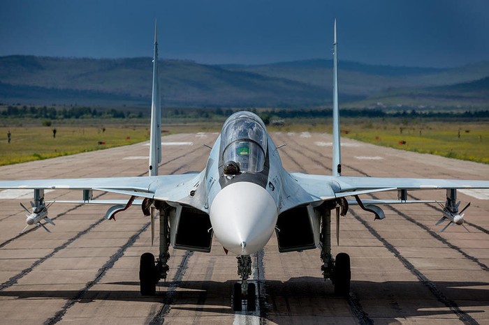 Máy bay chiến đấu đa năng 2 chỗ ngồi Su-30MS biên chế cho một căn cứ ở bang Chita, Quân khu miền Đông, Quân đội Nga