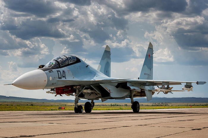 Máy bay chiến đấu đa năng 2 chỗ ngồi Su-30MS biên chế cho một căn cứ ở bang Chita, Quân khu miền Đông, Quân đội Nga
