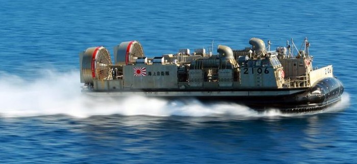 Tàu đệm khí Nhật Bản LCAC tham gia diễn tập quân sự liên hợp &quot;Dawn Blitz-2015&quot;
