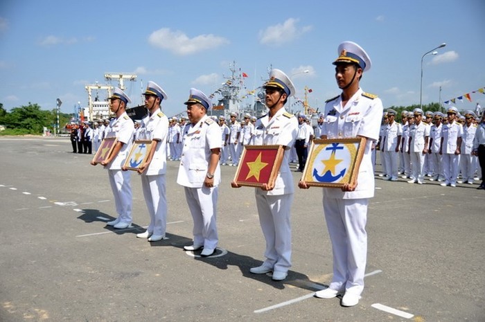Hải quân Việt Nam biên chế 2 tàu tên lửa lớp Molniya mới (nguồn báo Hoàn Cầu, Trung Quốc)