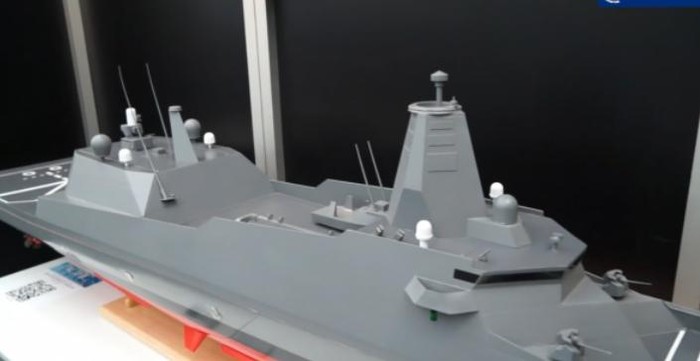 Mô hình tàu hộ vệ 30DX Nhật Bản