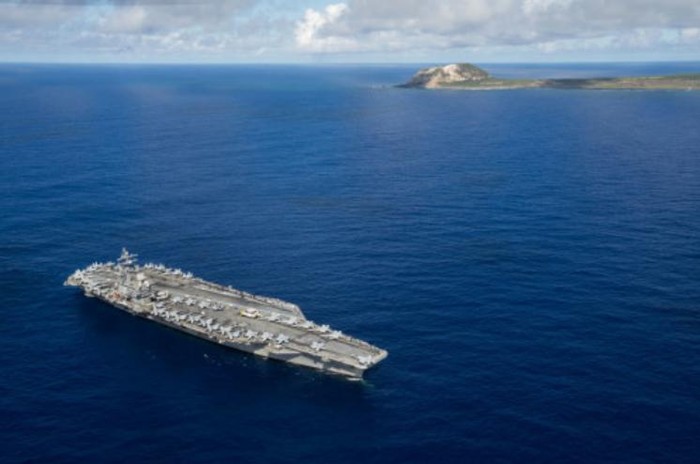 Hải quân Mỹ đã triển khai tàu sân bay động cơ hạt nhân USS Ronald Reagan ở quân cảng Yokosuka, Nhật Bản