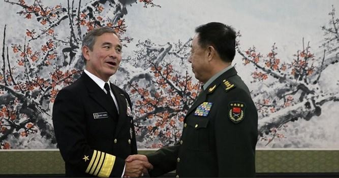 Ngày 3 tháng 11 năm 2015, tại Bắc Kinh, Tư lệnh Bộ Tư lệnh Thái Bình Dương, Đô đốc Harry Harris hội kiến với Phó Chủ tịch Quân ủy Trung ương Phạm Trường Long