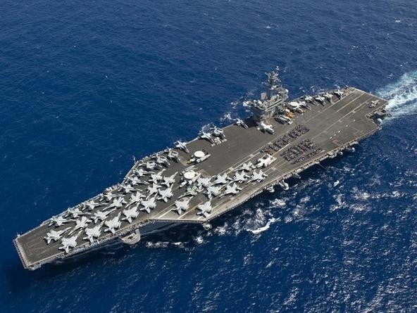 Tàu sân bay động cơ hạt nhân USS Theodore Roosevelt Hải quân Mỹ