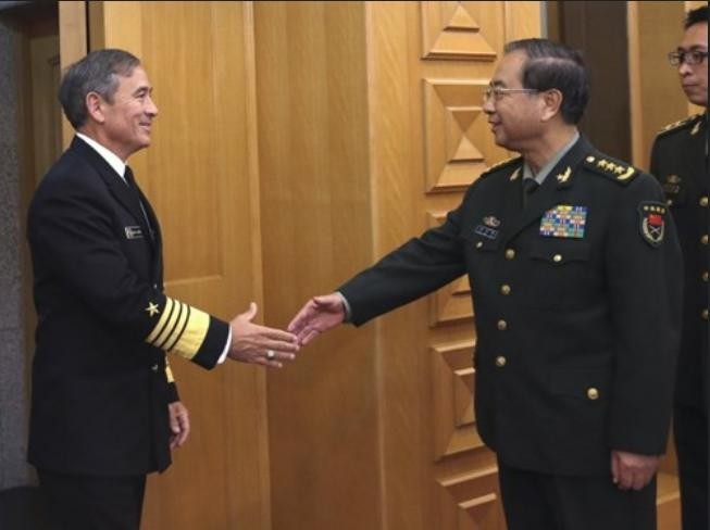 Tư lệnh Bộ Tư lệnh Thái Bình Dương Quân đội Mỹ, Đô đốc Harry B Harris tại Bắc Kinh ngày 3 tháng 11 năm 2015