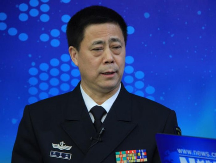 Nhà nghiên cứu Trương Quân Xã thuộc Viện nghiên cứu học thuật quân sự hải quân Trung Quốc, thường được giới bành trướng Bắc Kinh sử dụng để tuyên truyền trên các tờ báo điện tử Trung Quốc