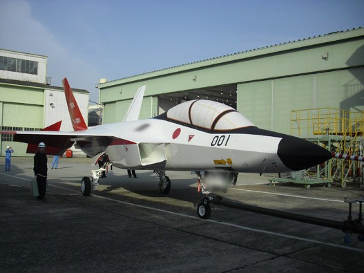 Máy bay chiến đấu tàng hình ATD-X Shinshin Nhật Bản