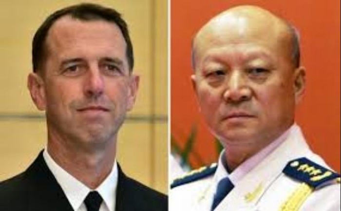 Tư lệnh Hải quân Trung Quốc Ngô Thắng Lợi và Tham mưu trưởng Hải quân Mỹ John Richardson vừa có cuộc điện đàm
