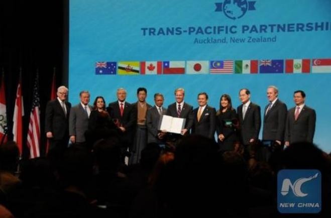 Lễ ký kết Hiệp định đối tác xuyên Thái Bình Dương (TPP) ở Auckland, New Zealand ngày 4/2/2016