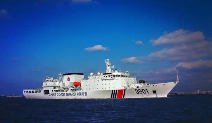 Tàu Hải cảnh-3901 của Trung Quốc lượng giãn nước 12.000 tấn, tốc độ 25 hải lý/giờ, lắp pháo 76 ly, 2 pháo phụ và 2 súng máy cao xạ, có thể chở máy bay trực thăng Z-8. Tàu này là tàu cảnh sát biển lớn nhất thế giới, năm 2016 sẽ biên chế cho Phân cục Nam Hải - Cảnh sát biển Trung Quốc, triển khai ở Biển Đông. Năm 2015, Trung Quốc đã biên chế tàu lượng giãn nước tương tự mang tên Hải cảnh-2901 cho Phân cục Đông Hải - Cảnh sát biển Trung Quốc (nguồn mạng sina)