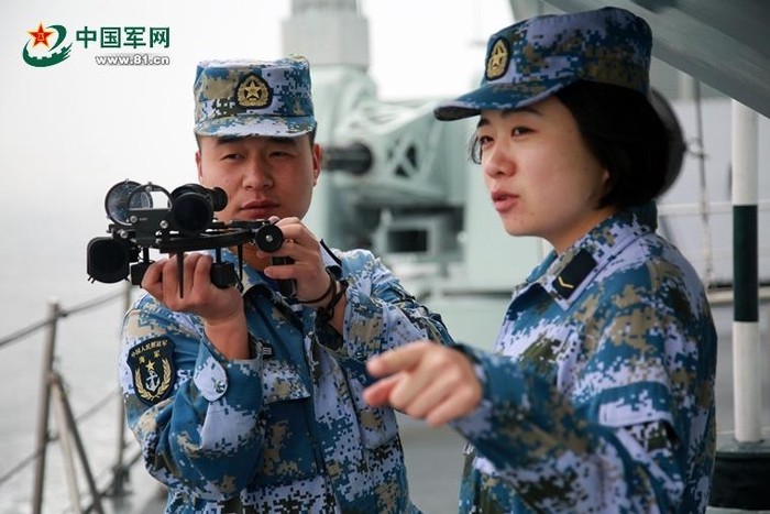 Theo báo chí Trung Quốc, từ ngày 17 đến ngày 21/2/2016, biên đội tàu chiến của một chi đội tàu khu trục, Hạm đội Nam Hải, Hải quân Trung Quốc triển khai tập trận đối kháng thực binh bắn đạn thật ở Biển Đông. Nhưng báo chí Trung Quốc không nói rõ vùng biển tập trận cụ thể.