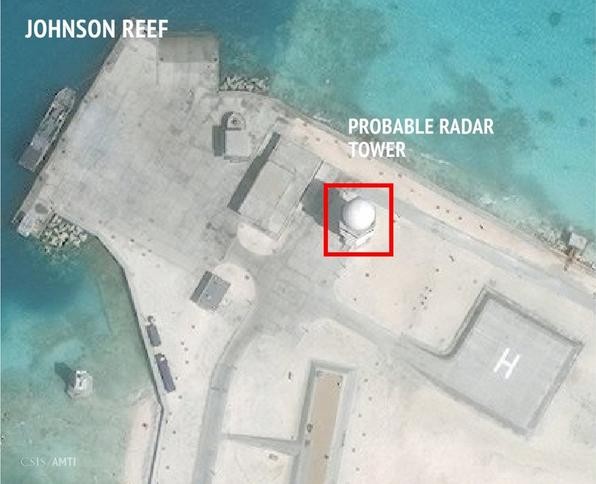 Trạm radar Trung Quốc xây dựng ở quần đảo Trường Sa, ảnh: Đa Chiều / Reuters